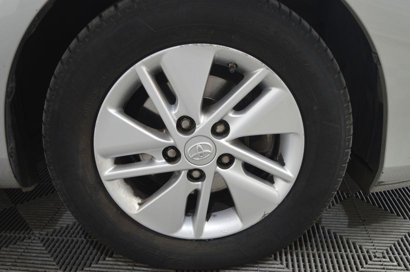 TOYOTA AURIS BUSINESS 2014 - Photo n°11