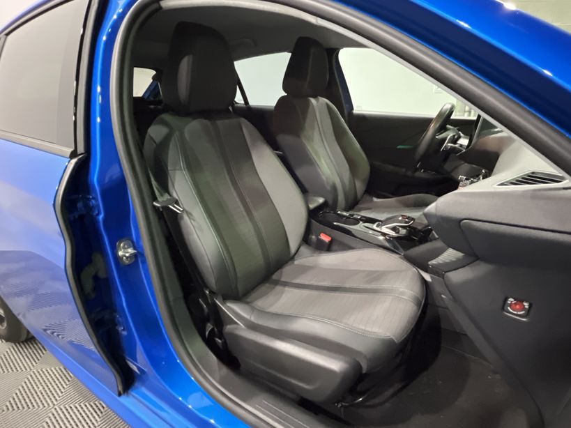 PEUGEOT 208 2021 - Photo n°45