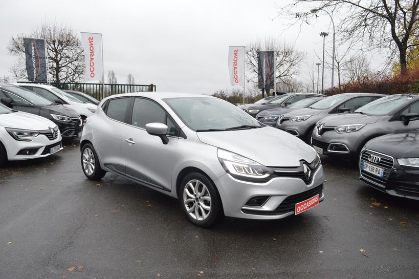 RENAULT CLIO IV 2017 - Photo n°5