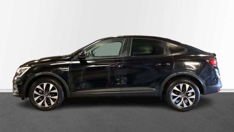 RENAULT ARKANA 2023 - Photo n°8