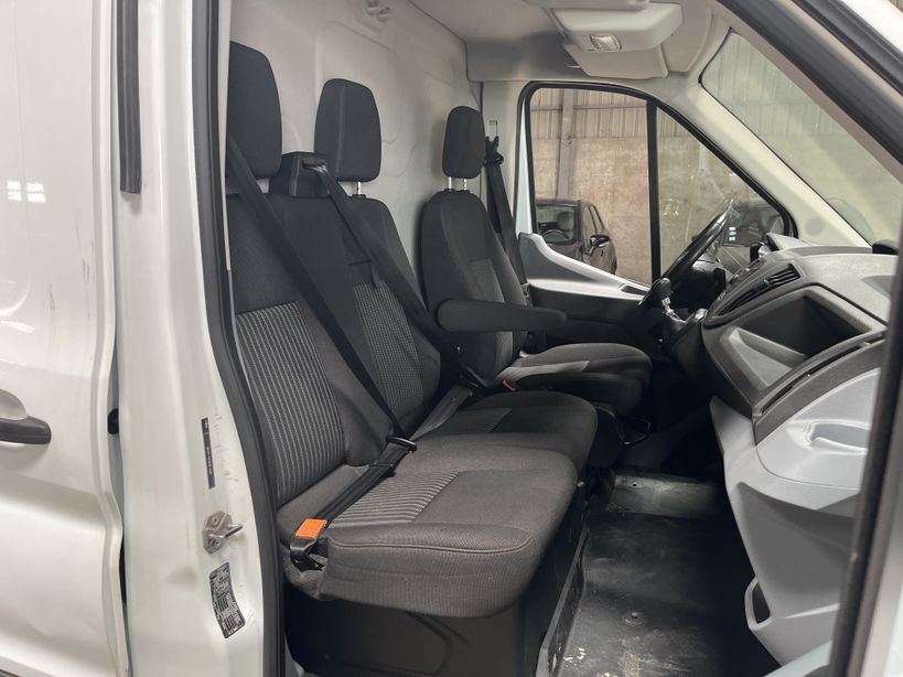 FORD TRANSIT FOURGON 2018 - Photo n°10