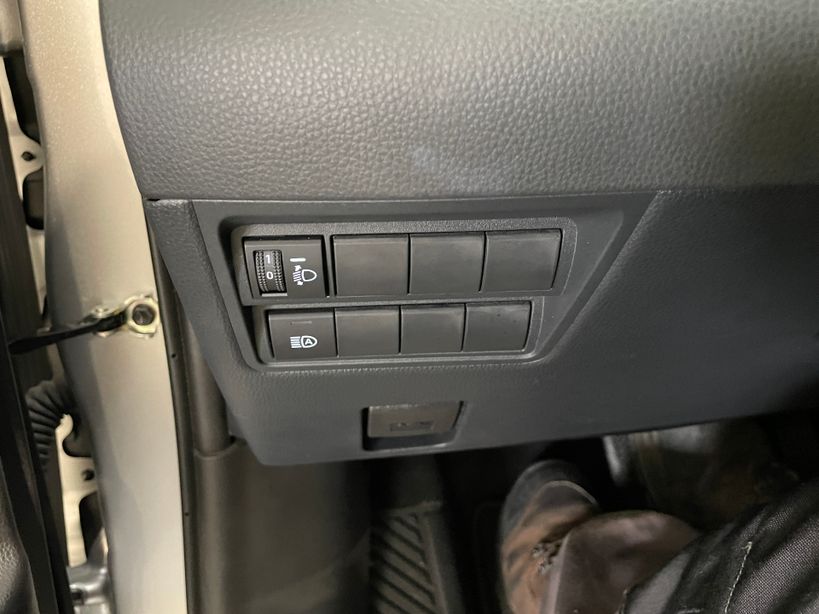 TOYOTA YARIS HYBRIDE 2025 - Photo n°28