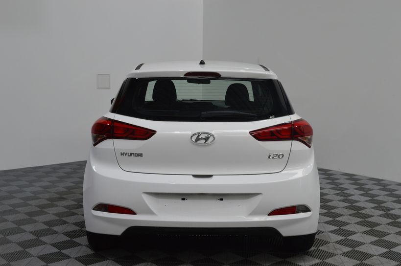 HYUNDAI i20 2018 - Photo n°5