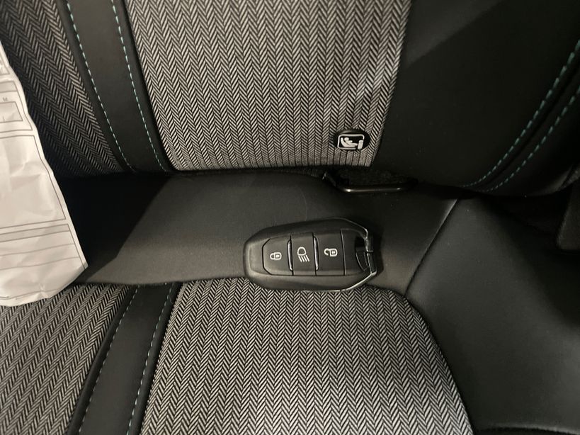PEUGEOT 3008 2024 - Photo n°5