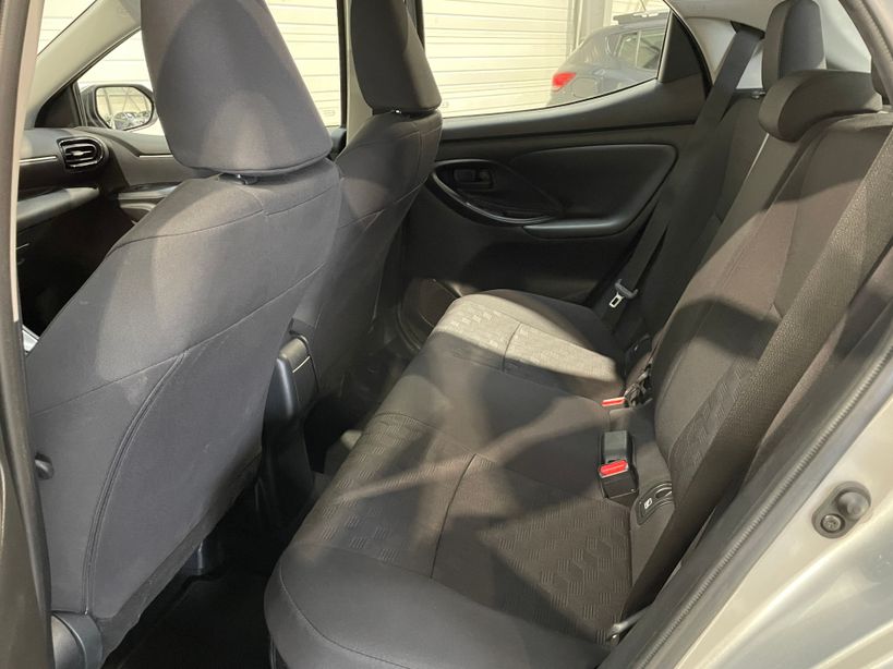 TOYOTA YARIS HYBRIDE 2025 - Photo n°12