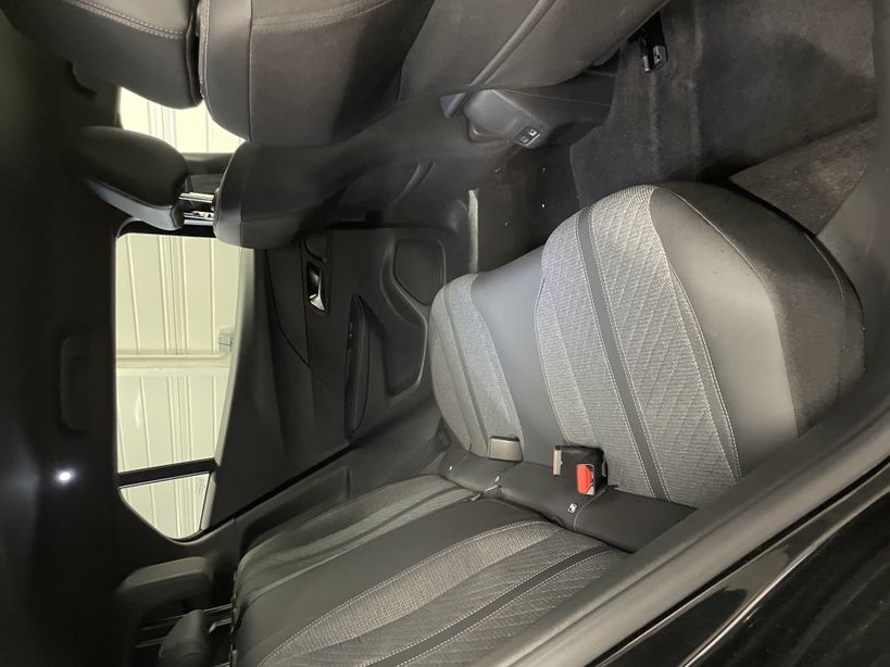 PEUGEOT 2008 2024 - Photo n°13