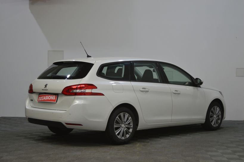 PEUGEOT 308 SW 2021 - Photo n°3