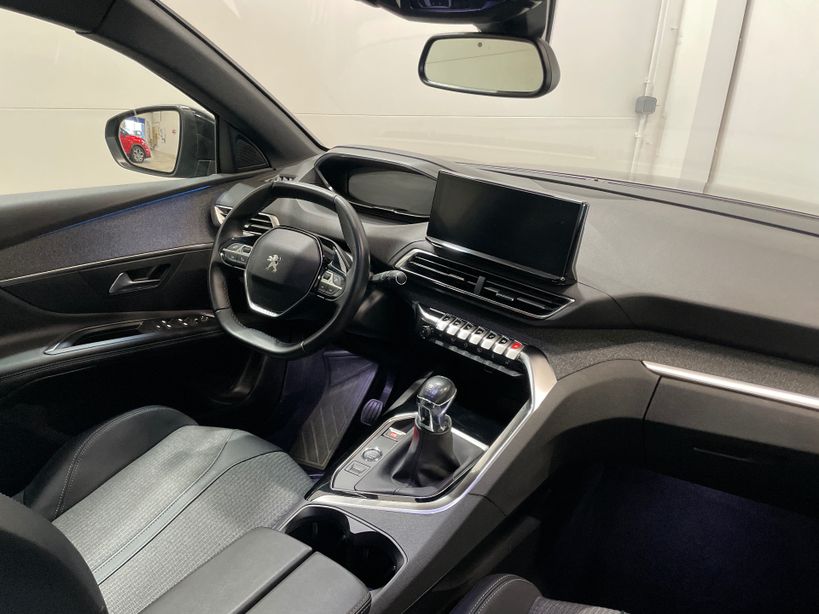 PEUGEOT 3008 2023 - Photo n°9