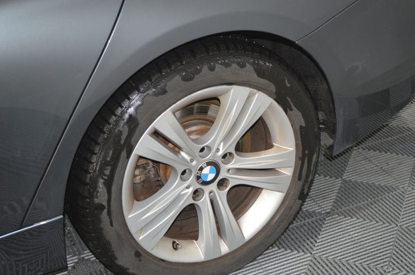BMW SERIE 3 F30 LCI2 2017 - Photo n°13