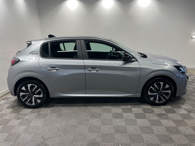 PEUGEOT 208 2025 - Photo n°5