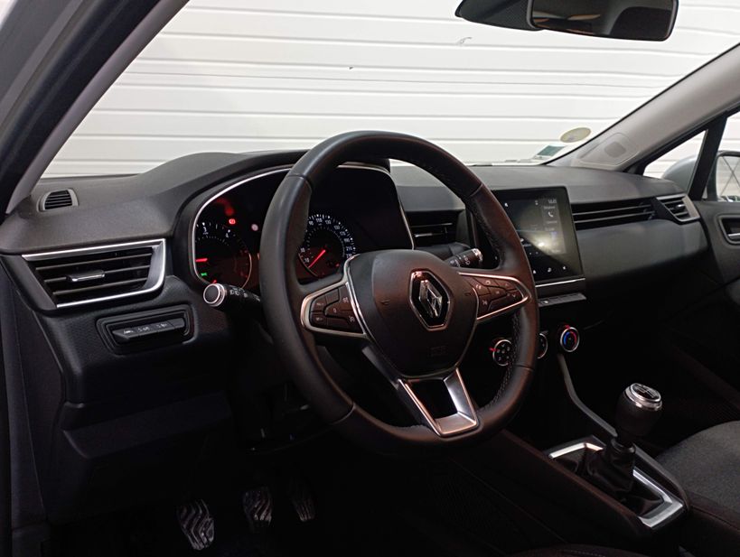 RENAULT CLIO V 2020 - Photo n°11