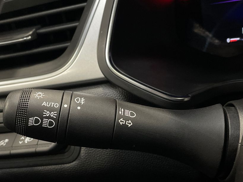 RENAULT CAPTUR 2022 - Photo n°28