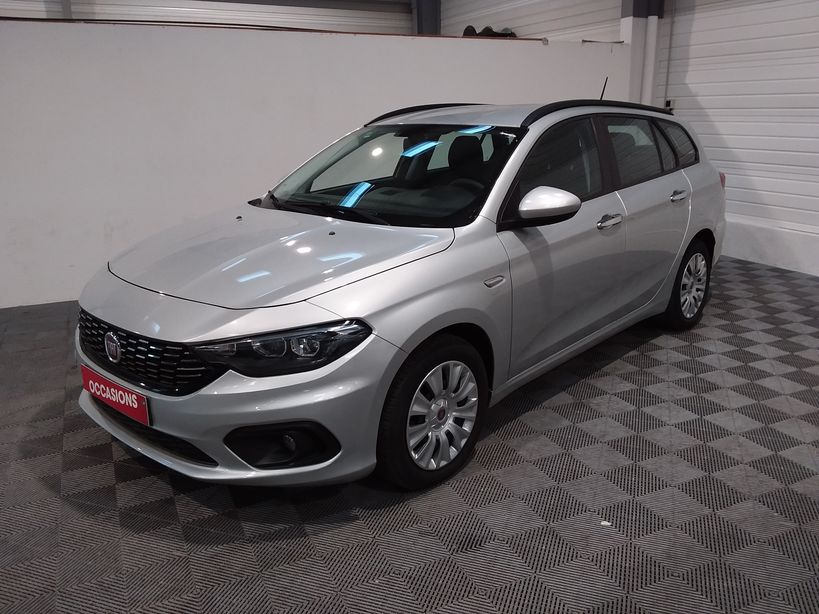 FIAT TIPO STATION WAGON 2017 - Photo n°1