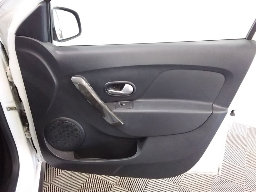 DACIA SANDERO 2018 - Photo n°8