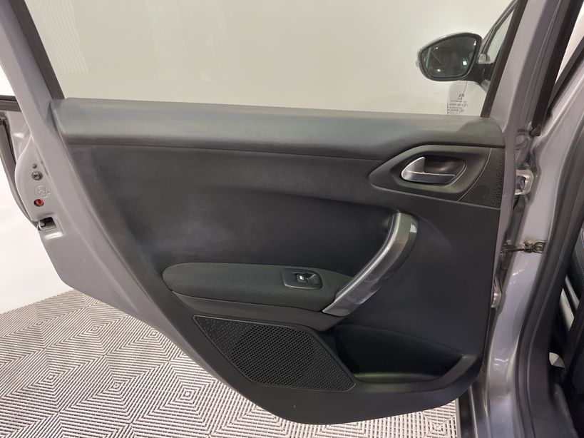 PEUGEOT 2008 2018 - Photo n°33