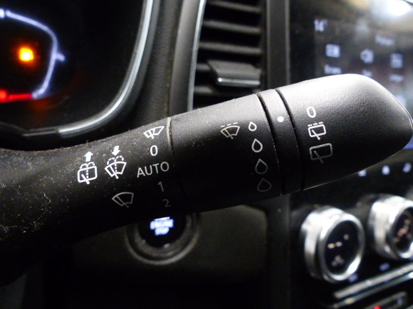 RENAULT MEGANE IV ESTATE 2020 - Photo n°25