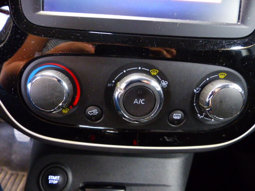 RENAULT CAPTUR 2019 - Photo n°14