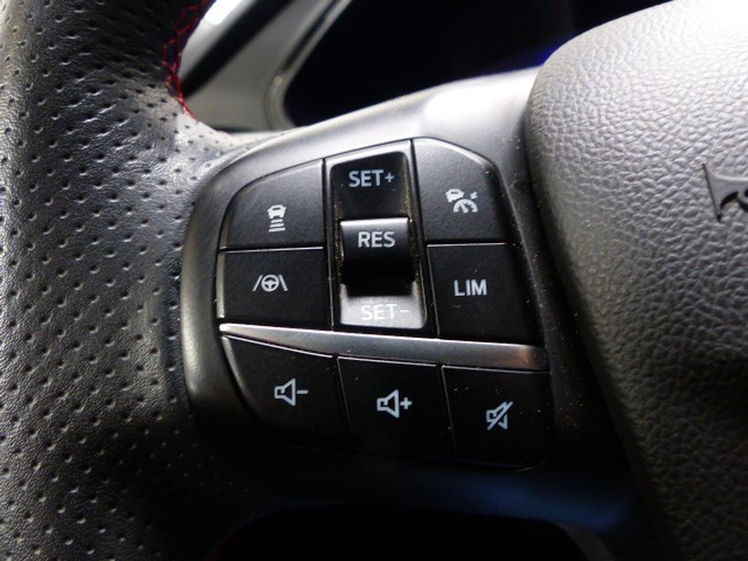 FORD KUGA 2020 - Photo n°32