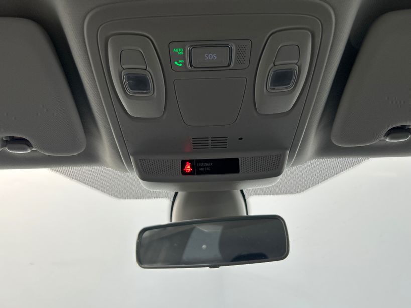 RENAULT MEGANE IV BERLINE 2023 - Photo n°21
