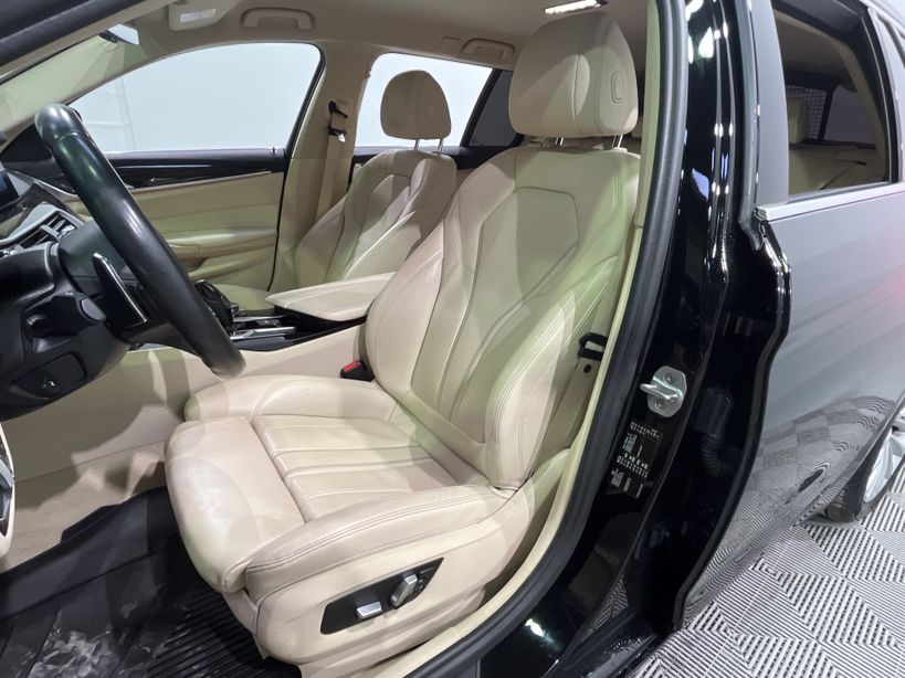 BMW SERIE 5 TOURING G31 2017 - Photo n°9