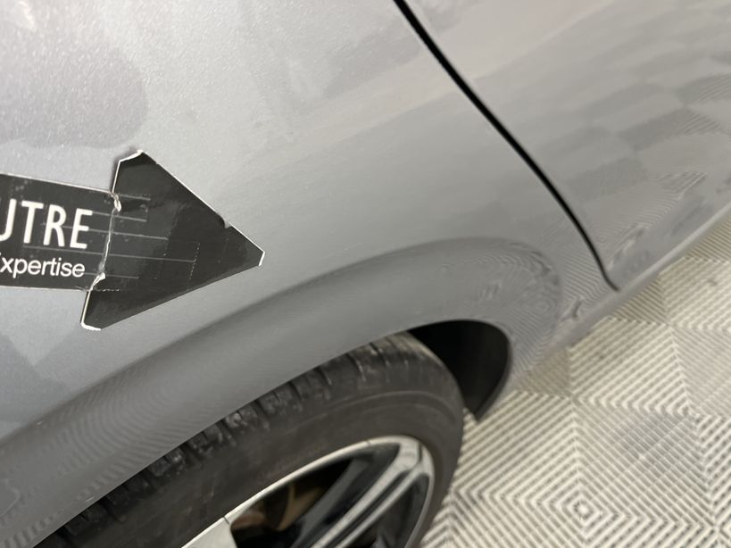 PEUGEOT 208 2019 - Photo n°6
