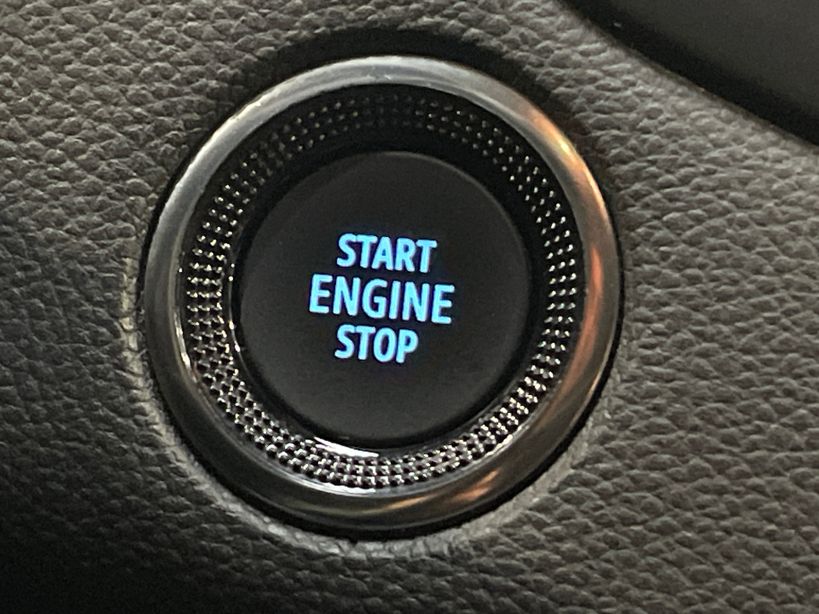 RENAULT MEGANE IV BERLINE 2021 - Photo n°29