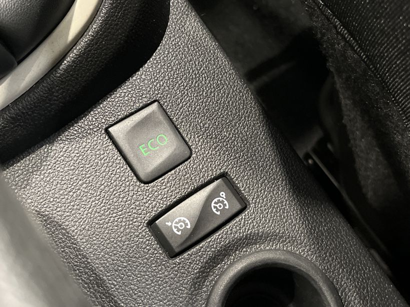 RENAULT CAPTUR BUSINESS 2019 - Photo n°19