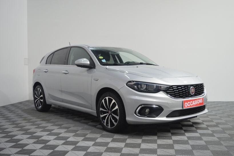 FIAT TIPO 5 PORTES 2017 - Photo n°2