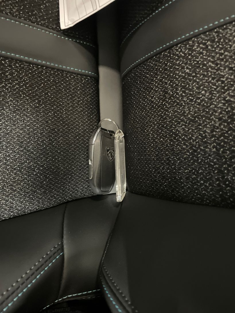 PEUGEOT 308 SW 2023 - Photo n°5