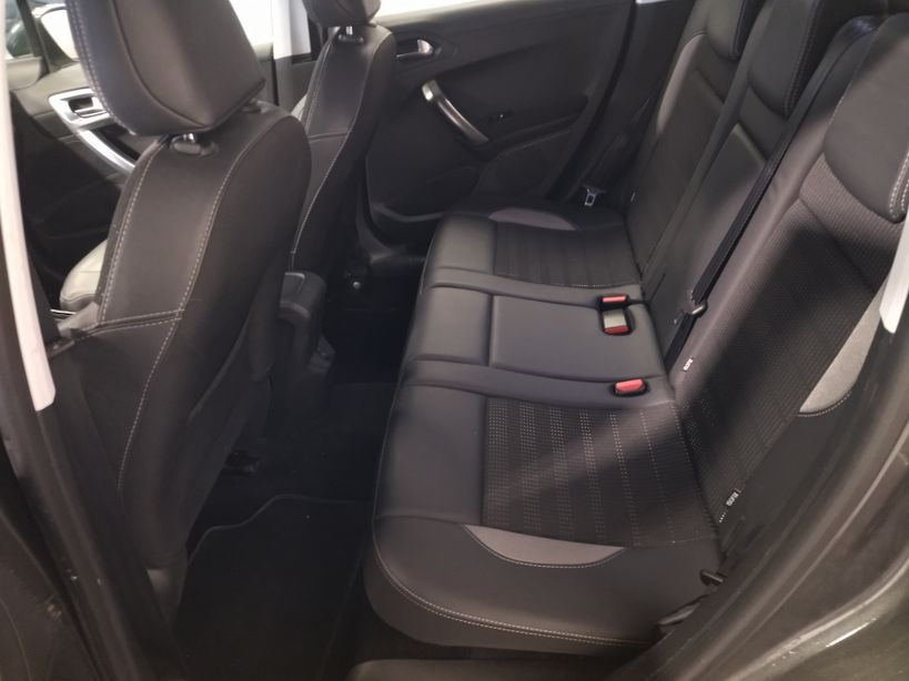 PEUGEOT 2008 2019 - Photo n°7