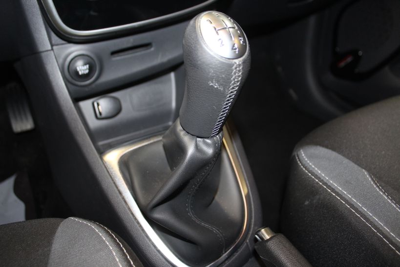 RENAULT CLIO IV 2016 - Photo n°4