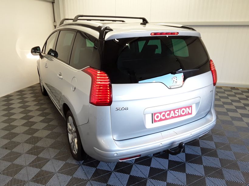 PEUGEOT 5008 2015 - Photo n°3