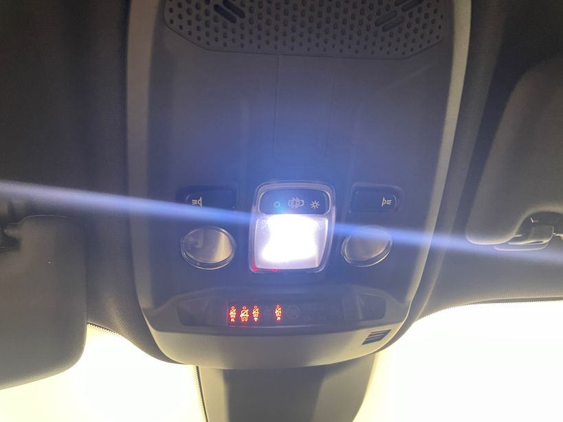 PEUGEOT 2008 2023 - Photo n°23