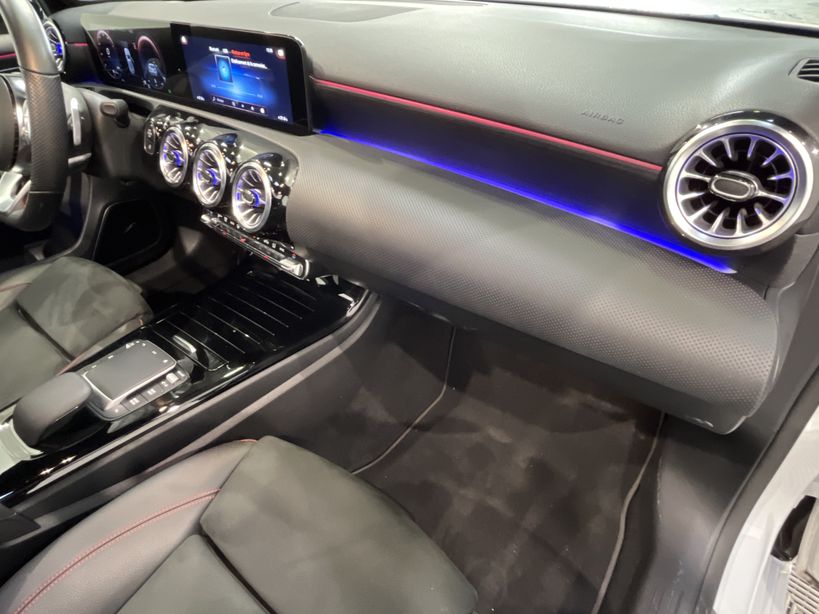 MERCEDES CLASSE A 2021 - Photo n°42