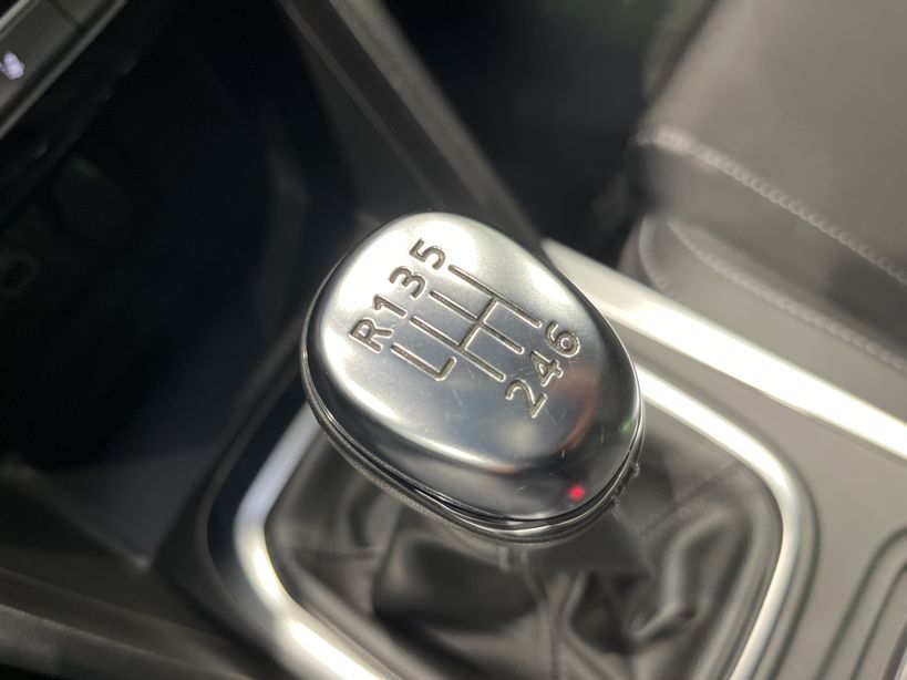 RENAULT MEGANE IV ESTATE 2020 - Photo n°18