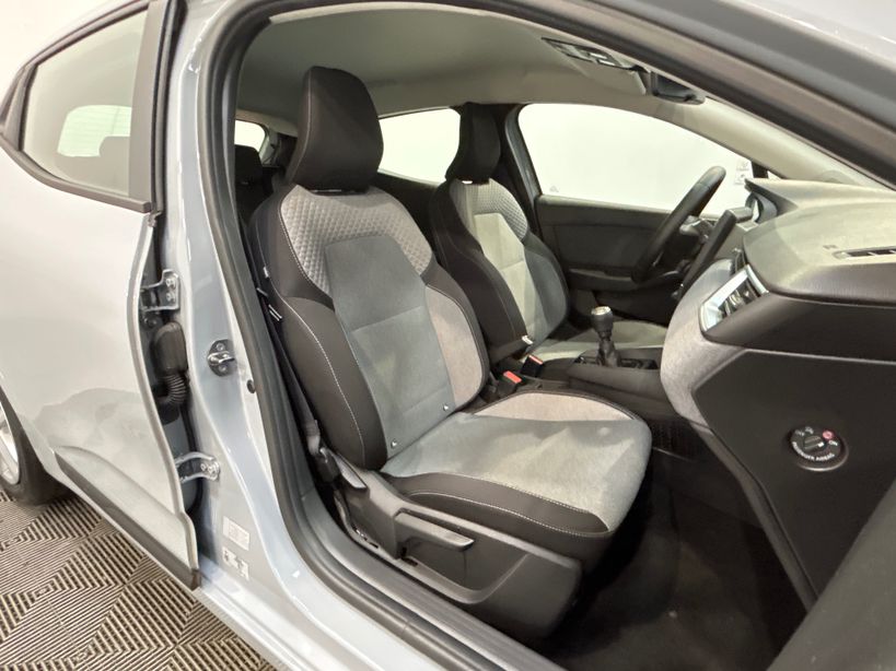 RENAULT CLIO V 2024 - Photo n°33