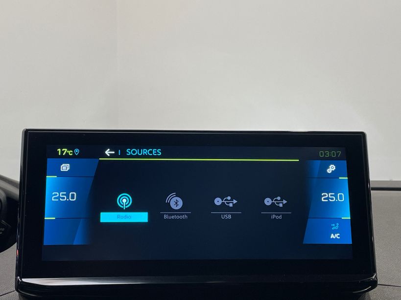 PEUGEOT 3008 2023 - Photo n°16