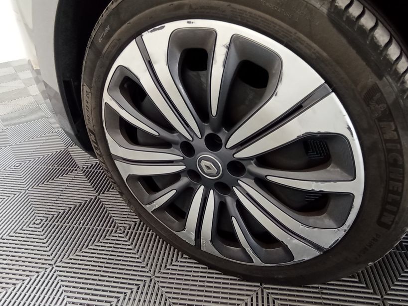 RENAULT SCENIC IV 2022 - Photo n°19
