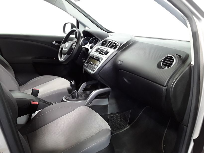SEAT ALTEA XL 2011 - Photo n°8
