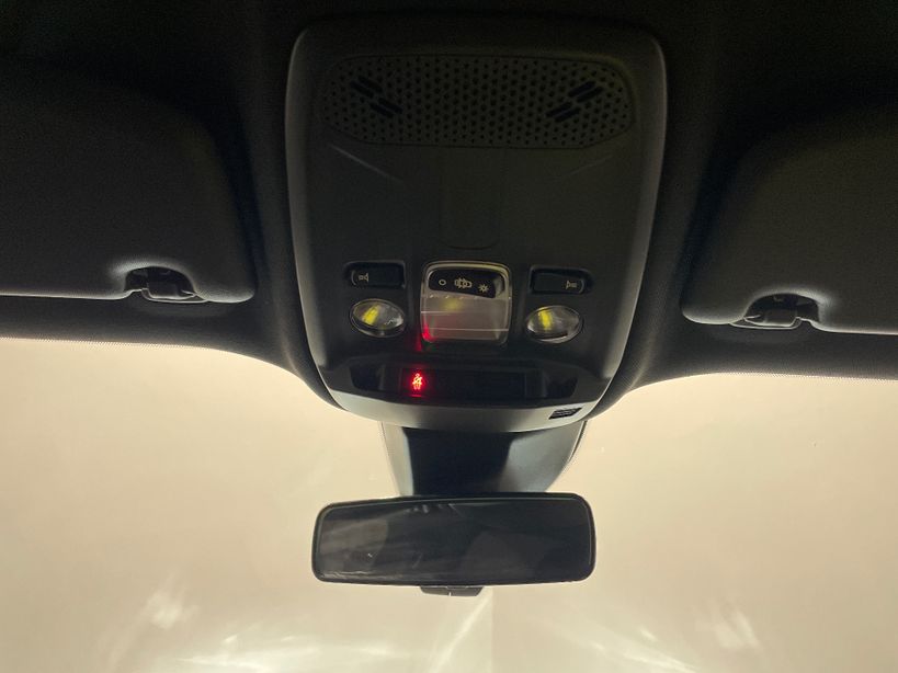 PEUGEOT 2008 2023 - Photo n°24