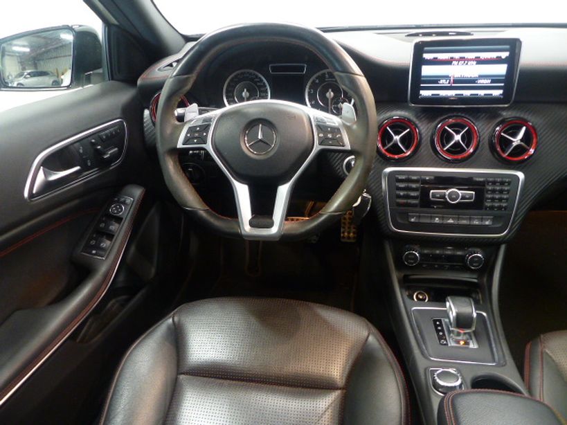 MERCEDES CLASSE A 2013 - Photo n°9