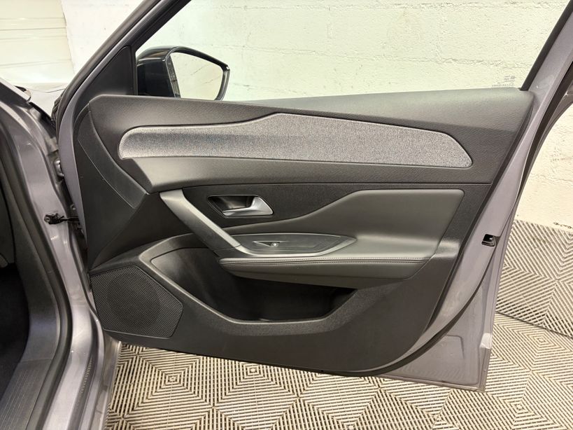PEUGEOT 308 2023 - Photo n°28