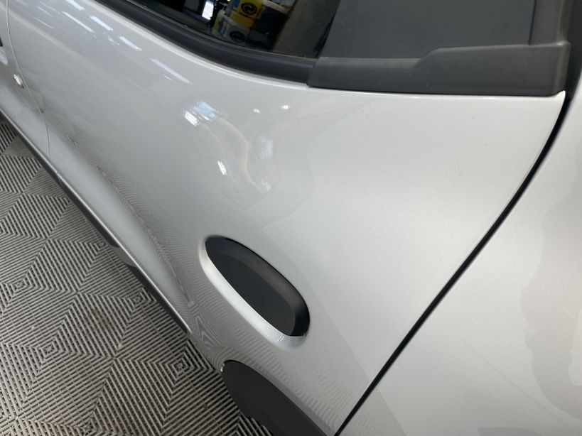 DACIA SPRING 2022 - Photo n°3