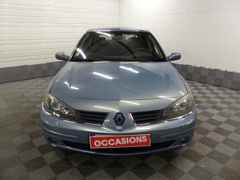 RENAULT LAGUNA 2005 - Photo n°2