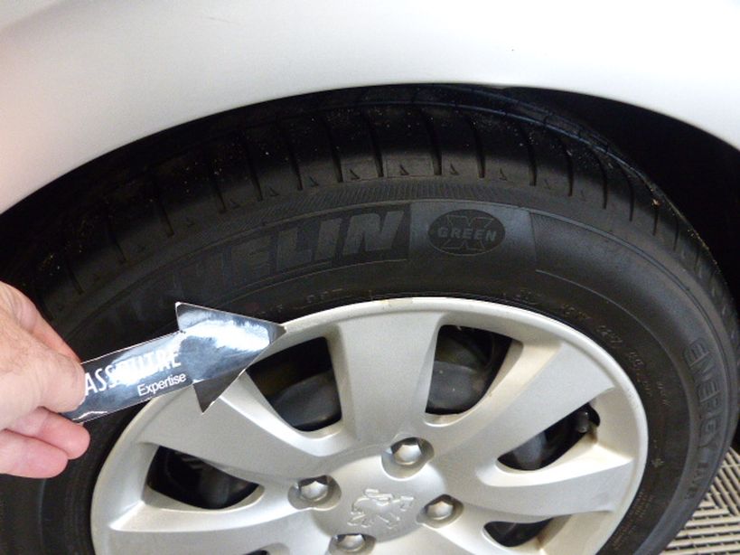 PEUGEOT 208 2013 - Photo n°4