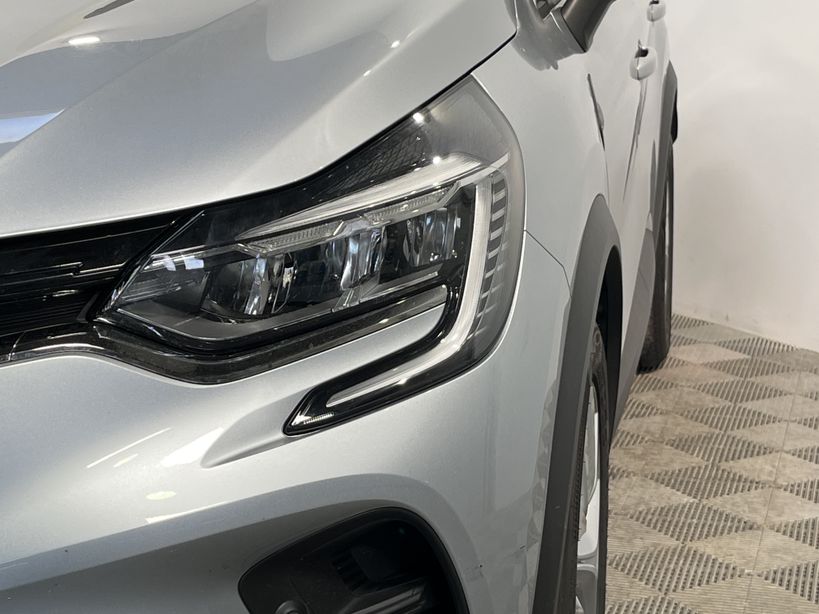RENAULT CAPTUR 2021 - Photo n°7