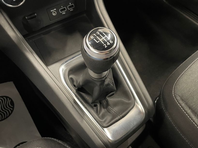 RENAULT CAPTUR 2022 - Photo n°24