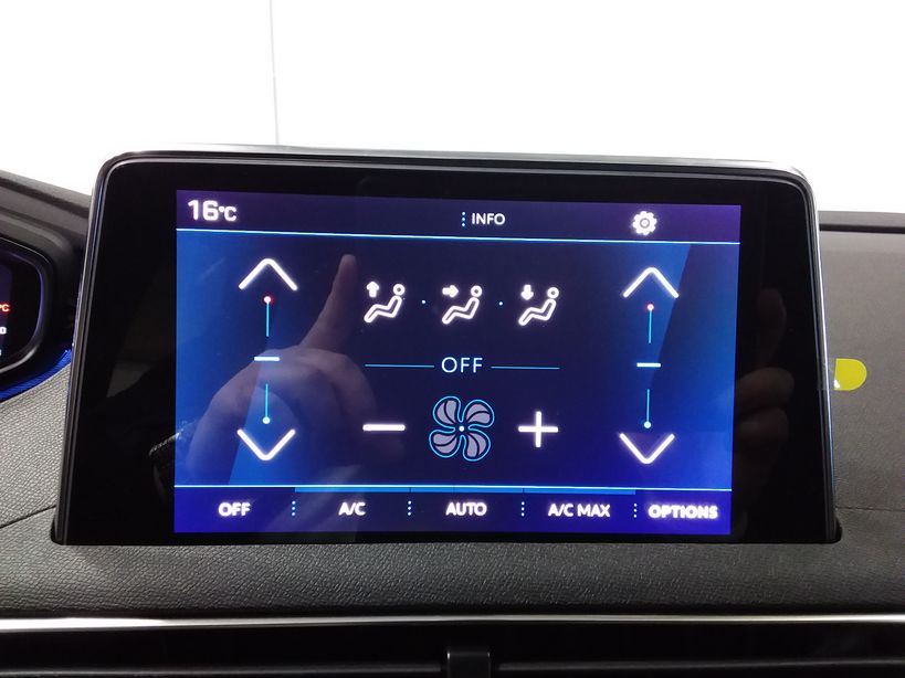 PEUGEOT 3008 2024 - Photo n°12