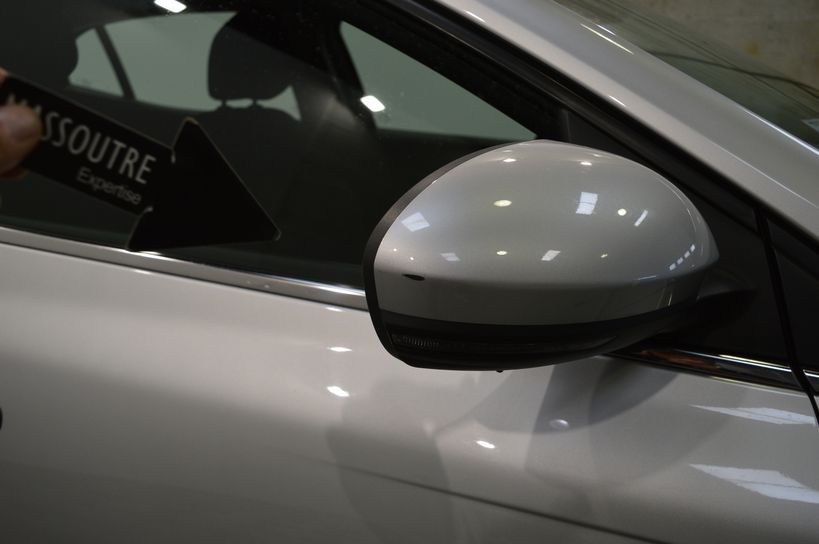 RENAULT MEGANE IV BERLINE BUSINESS 2017 - Photo n°6