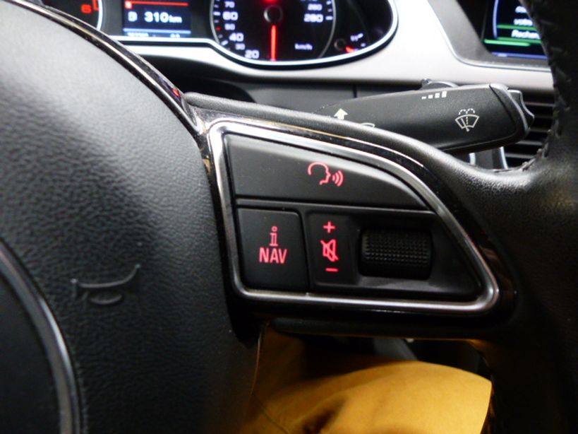 AUDI A4 2014 - Photo n°15